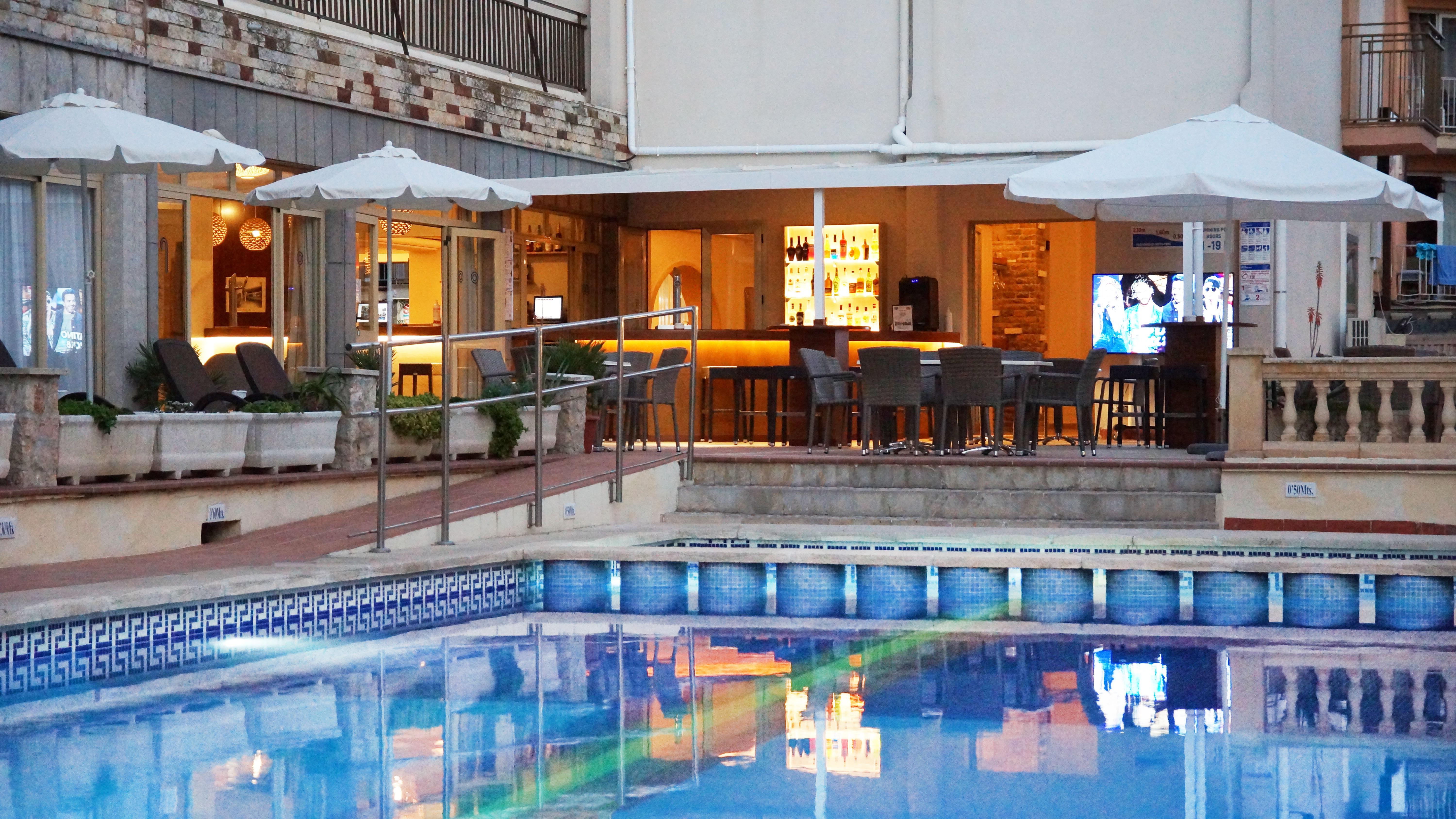 Hotel Iris - Only Adults El Arenal  Ngoại thất bức ảnh